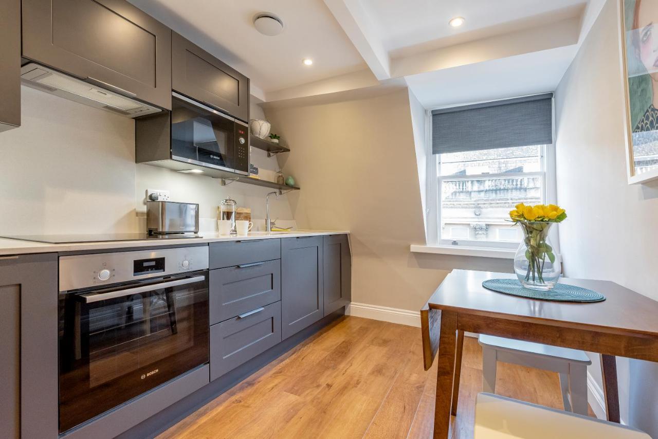 Stunning & Central Milsom Street Apartment Bath Luaran gambar
